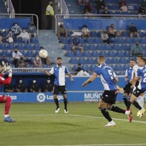 开云体育平台-西甲开放40%上座，抗疫措施全违法，那就求上帝保佑